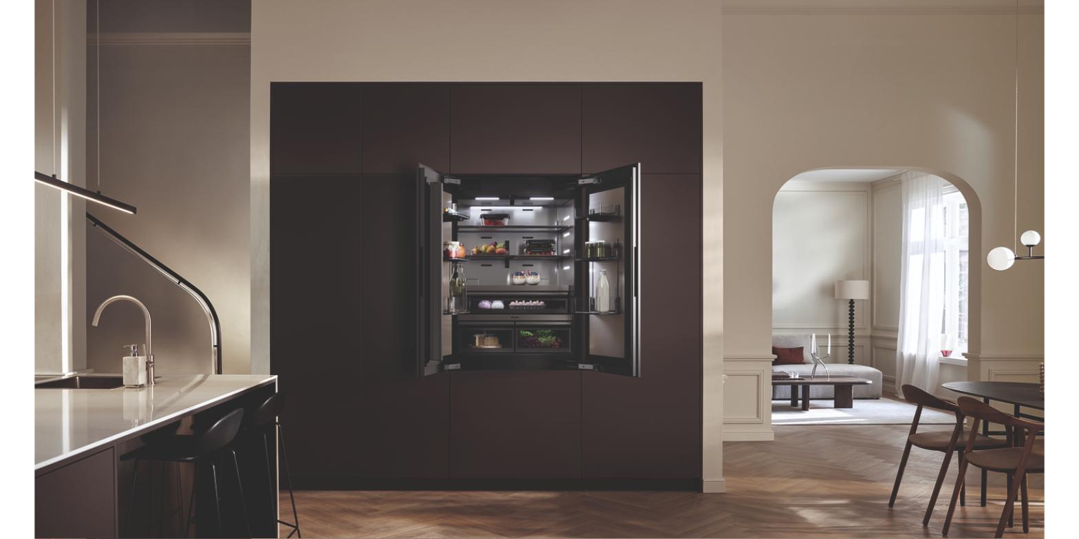 Miele MasterCool Einbaukühlschrank in moderner Küche
